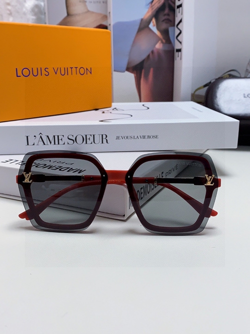 ルイヴィトンサングラス着用イメージ